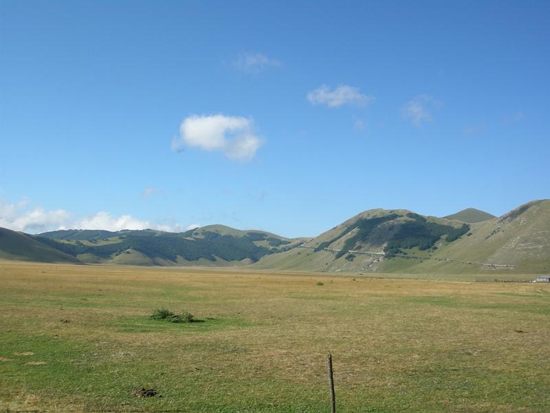 Castelluccio_2009_0003.JPG