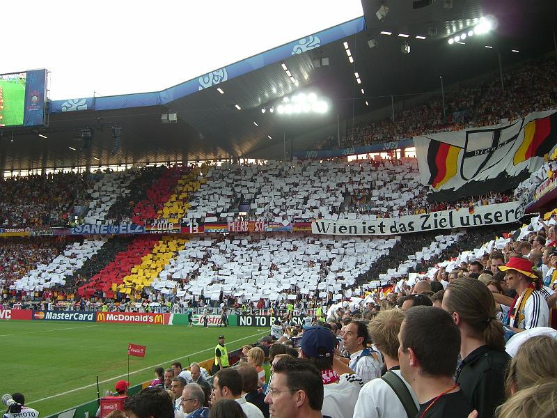 CIMG2412.JPG - Basel - Deutschland - Türkei (EM-Halbfinale) - Andi/Nicole