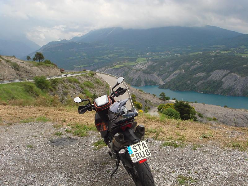 DSC01618.JPG - Lac de Serre Poncon - Motorradtour Helge-Celi